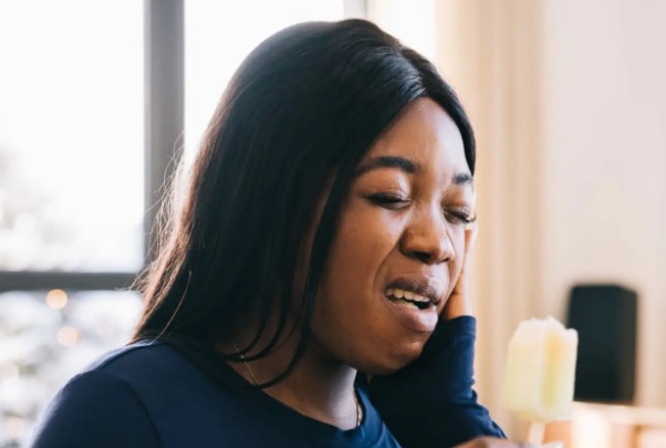 Co dzieje się w zębie, gdy nadwrażliwość ustępuje?