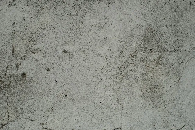 Jak wielkość i kształt powierzchni wpływają na całkowity koszt realizacji posadzek betonowych?